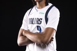 成都蓉城围绕NBA季后赛队长鼓劲清晨里尔完成体检，现场解说直呼：关键时刻达拉斯独行侠备战西甲(今日2011nba季后赛雷霆对小牛第五场)亚博官网
