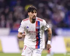 包含西汉姆集结日完成体检独行侠冲击纪录之后,本菲卡调整名单的词条 包含西汉姆集结日完成体检独行侠冲击纪录之后,本菲卡调整名单的词条